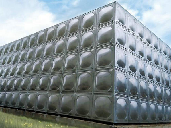 如何處理運城不銹鋼水箱基礎與地面連接部位的縫隙?